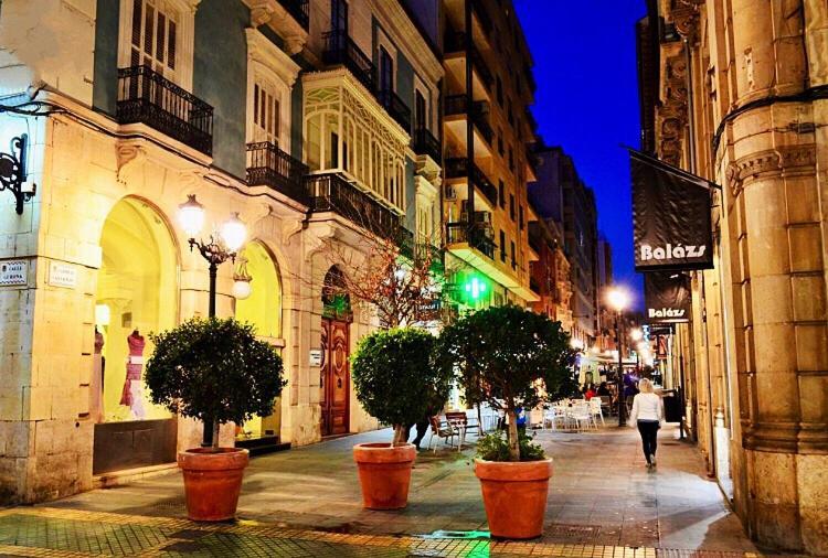 Alicante Centre ,Plage Et Quartier Anime,Wifi ,Climatisation Exterior photo